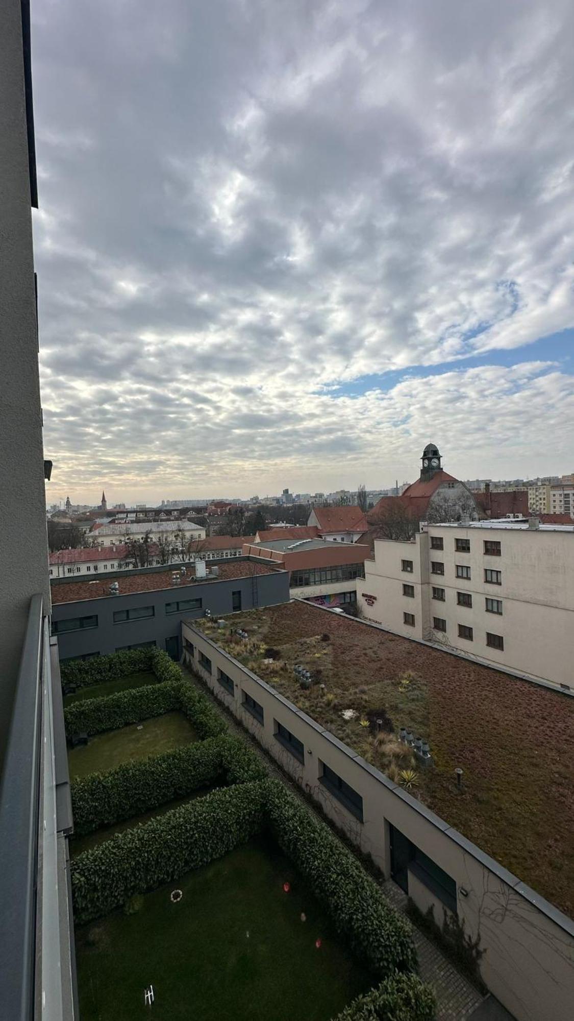 Ah Radnica V Apartment Kosice Bagian luar foto